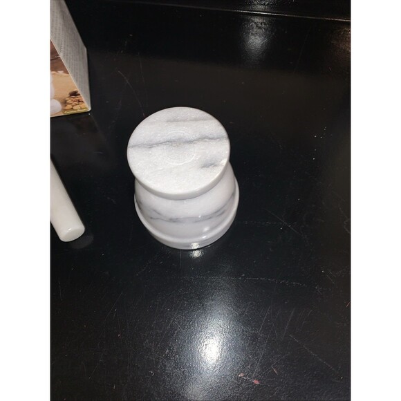White Marble Mortar & Pestle Set 4”x4” with 5” Pestle – Heavy Duty Not Seasoned - Picture 4 of 6